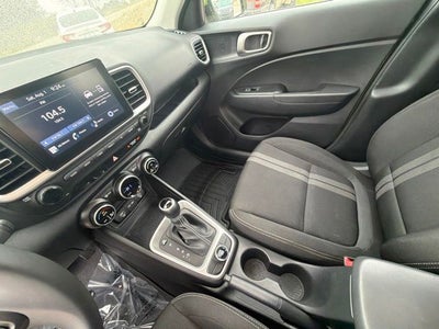 2023 Hyundai Venue SEL