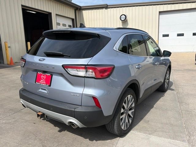 2022 Ford Escape Titanium
