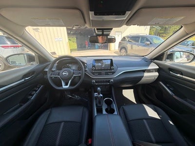 2025 Nissan Altima 2.5 SR