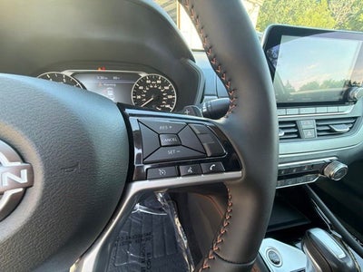 2025 Nissan Altima 2.5 SR