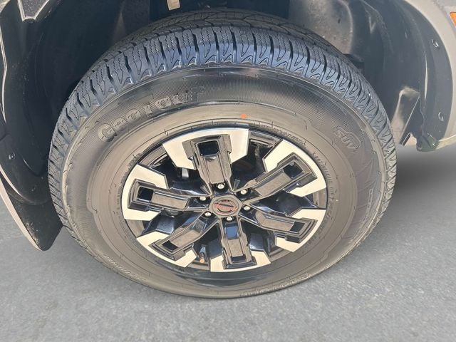 2024 Nissan Frontier PRO-4X
