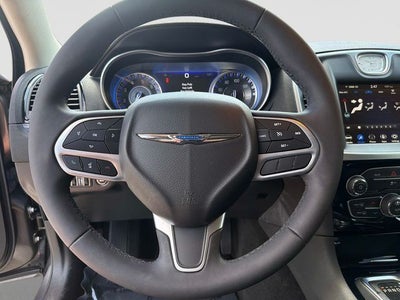 2023 Chrysler 300 Touring