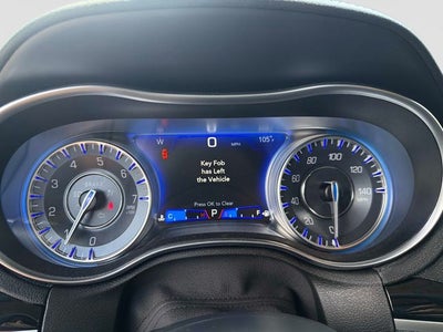 2023 Chrysler 300 Touring