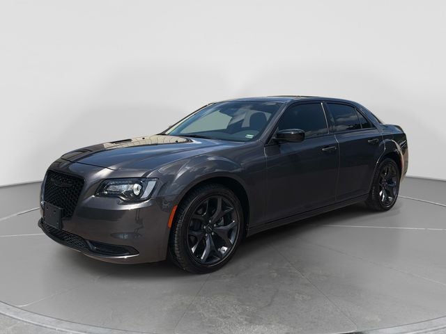 2023 Chrysler 300 Touring