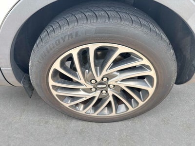 2020 Lincoln Nautilus Reserve