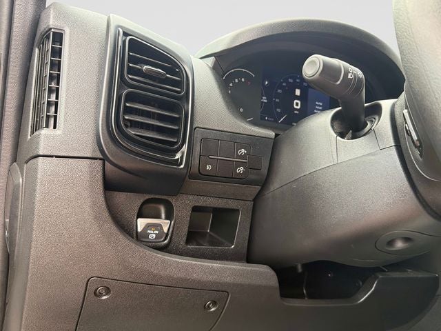 2025 RAM ProMaster 2500 Base
