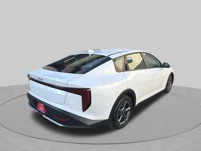 2025 Kia K4 LXS