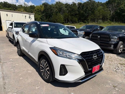 2023 Nissan Kicks SV