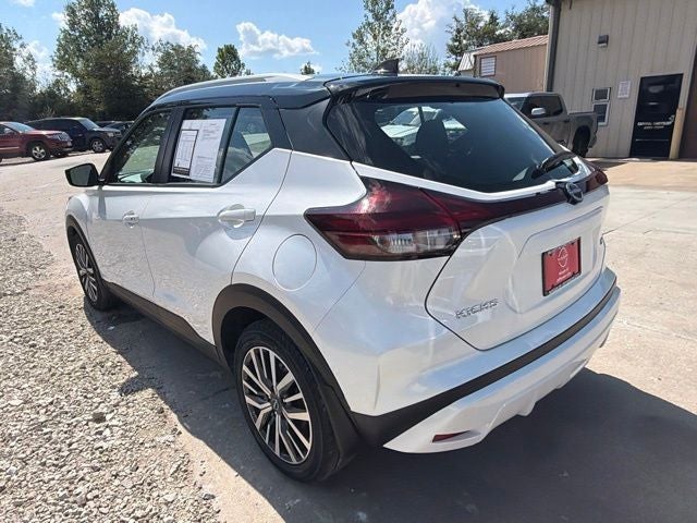 2023 Nissan Kicks SV