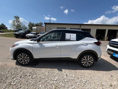 2023 Nissan Kicks SV