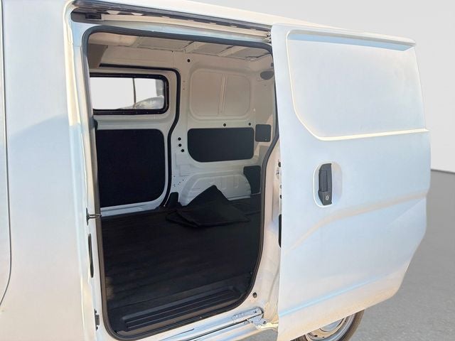 2015 Nissan NV200 S