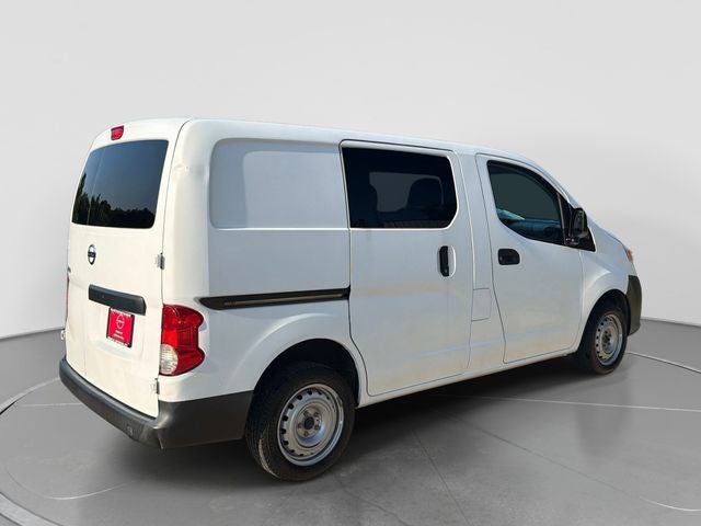 2015 Nissan NV200 S