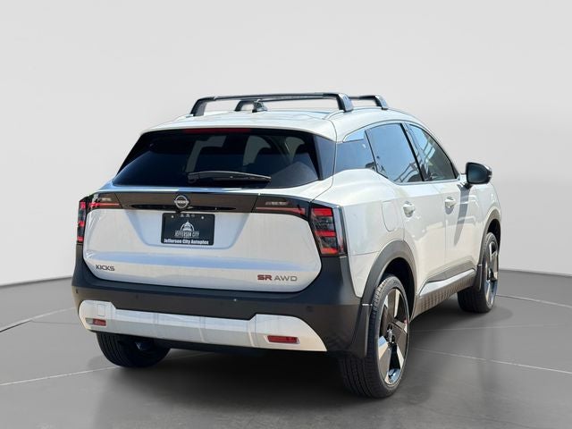 2026 Nissan Kicks SR