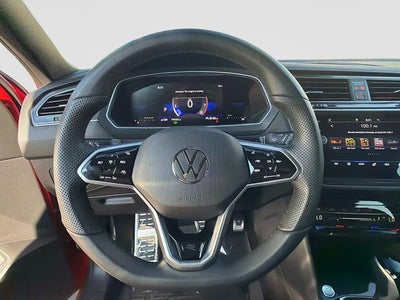 2024 Volkswagen Tiguan 2.0T SE R-Line Black