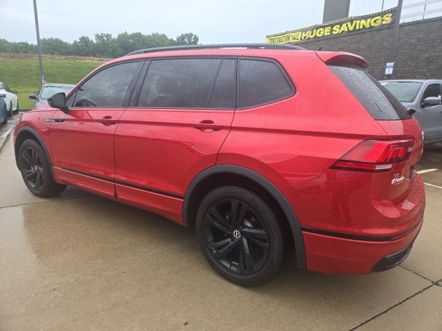 2024 Volkswagen Tiguan 2.0T SE R-Line Black