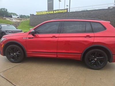 2024 Volkswagen Tiguan 2.0T SE R-Line Black