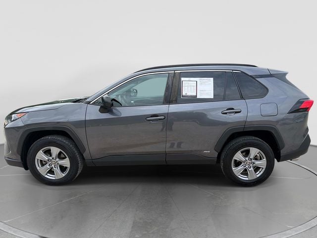 2022 Toyota RAV4 Hybrid LE