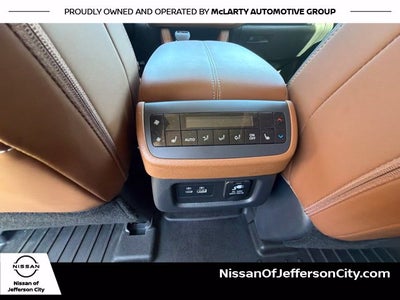 2025 Nissan Pathfinder Platinum