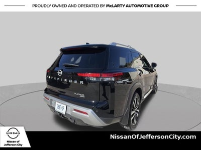 2025 Nissan Pathfinder Platinum
