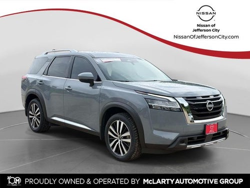 2023 Nissan Pathfinder Platinum