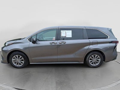2024 Toyota Sienna XLE 7 Passenger