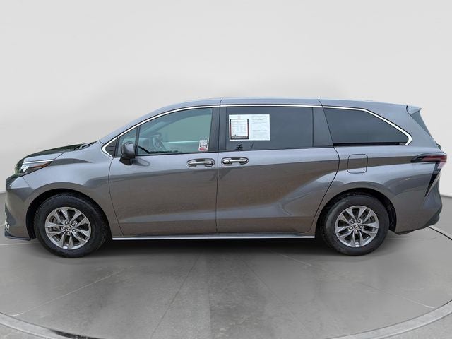 2024 Toyota Sienna XLE 7 Passenger