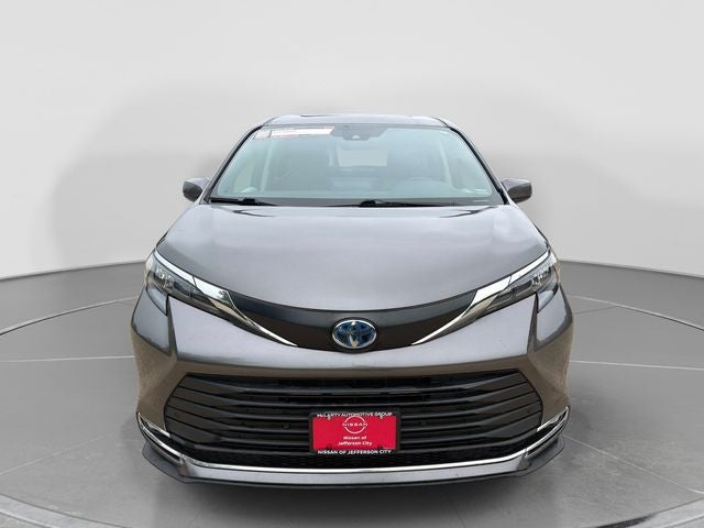 2024 Toyota Sienna XLE 7 Passenger