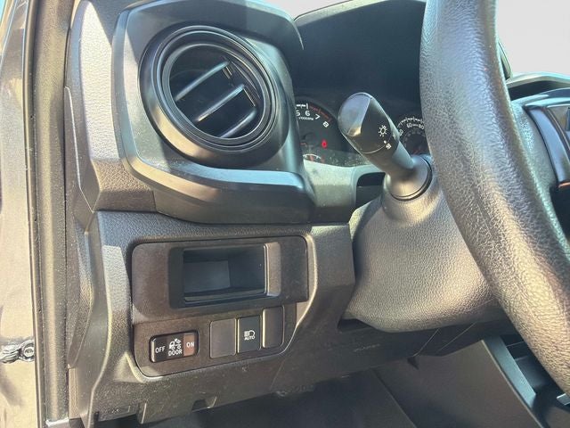 2018 Toyota Tacoma SR V6