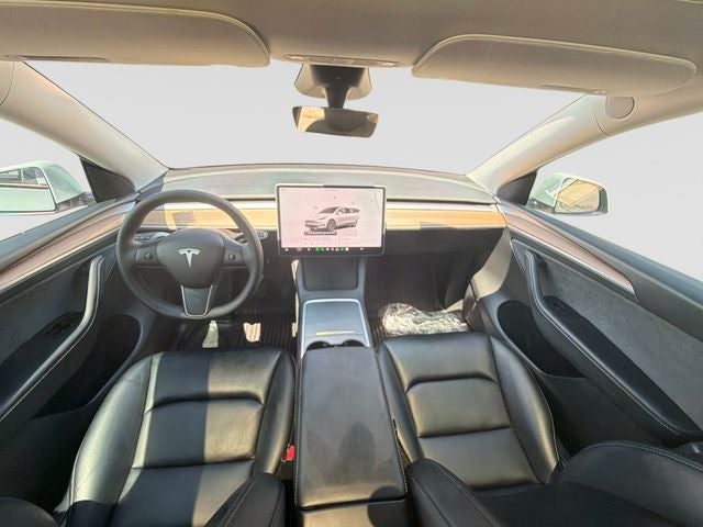 2025 Tesla Model Y Long Range