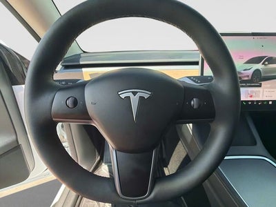 2025 Tesla Model Y Long Range