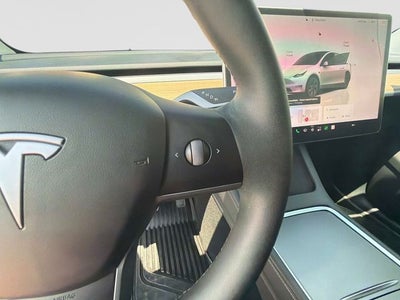 2025 Tesla Model Y Long Range