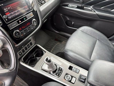 2019 Mitsubishi Outlander PHEV Base