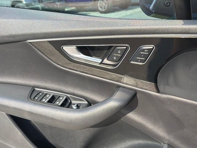 2017 Audi Q7 3.0T Prestige quattro