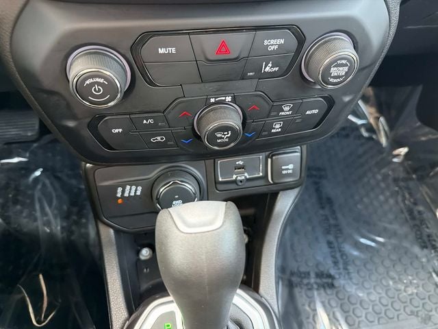 2022 Jeep Renegade Latitude