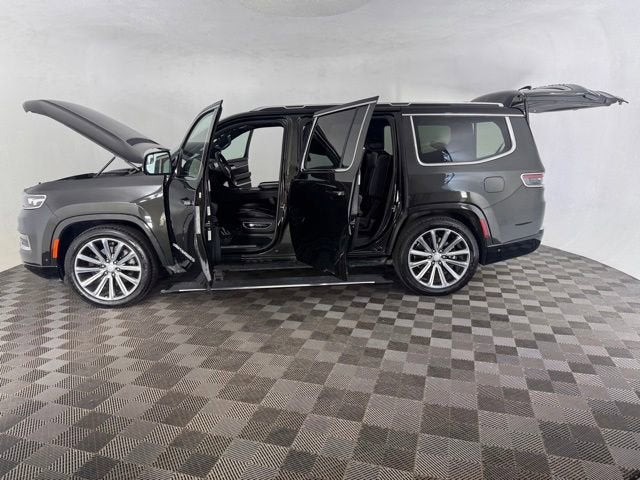 2023 Jeep Grand Wagoneer Series II