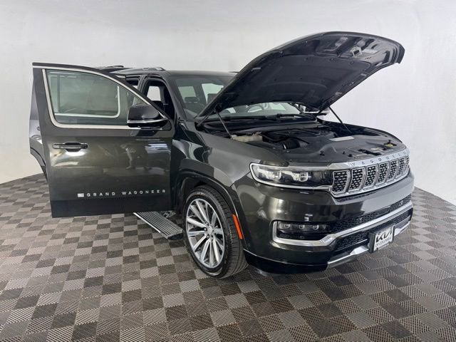 2023 Jeep Grand Wagoneer Series II