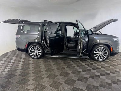 2023 Jeep Grand Wagoneer Series II