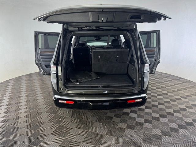 2023 Jeep Grand Wagoneer Series II
