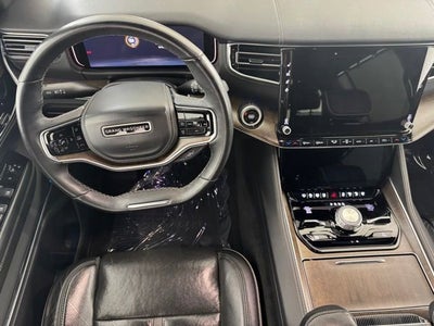 2023 Jeep Grand Wagoneer Series II