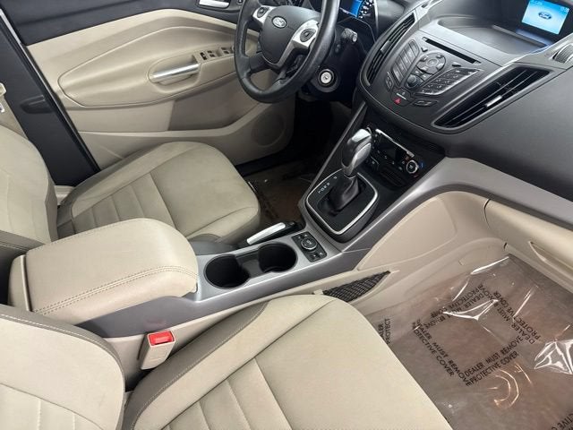 2015 Ford C-Max Hybrid SE