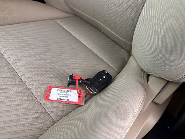 2017 Ford Explorer Base