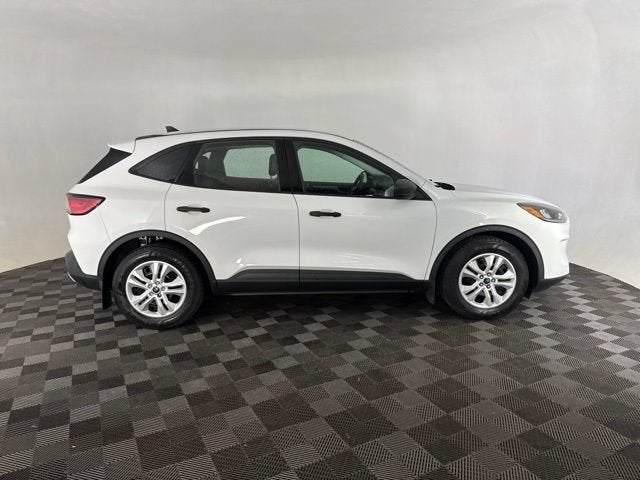 2022 Ford Escape S