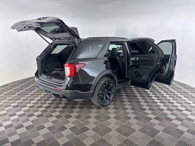 2024 Ford Explorer ST-Line