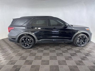 2024 Ford Explorer ST-Line
