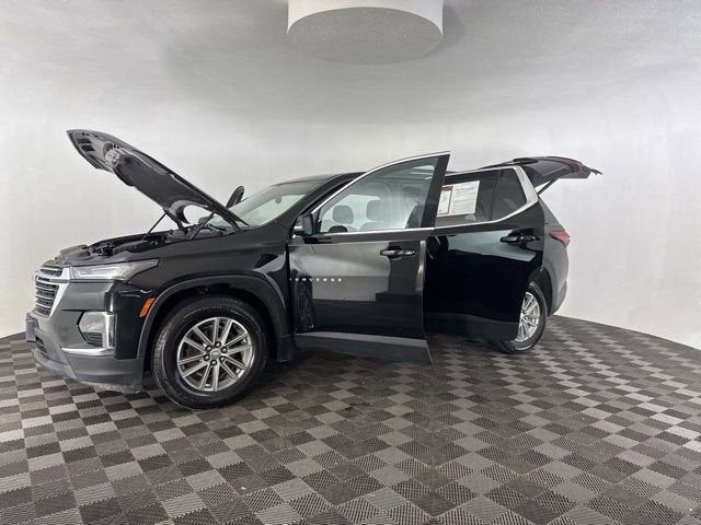 2022 Chevrolet Traverse LT Cloth