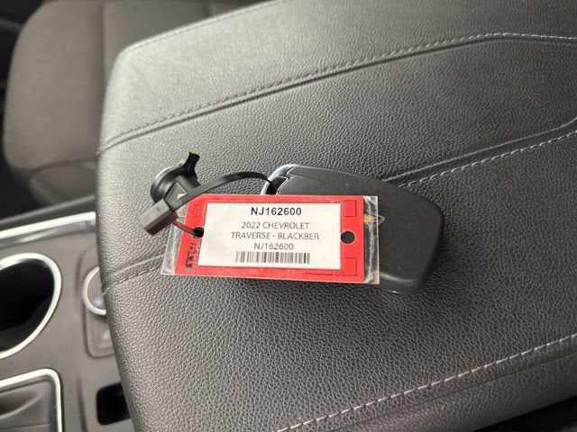 2022 Chevrolet Traverse LT Cloth