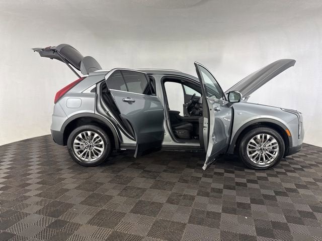 2024 Cadillac XT4 AWD Premium Luxury