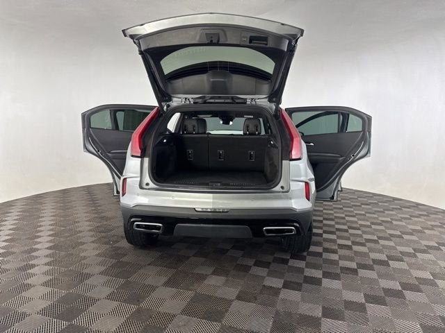 2024 Cadillac XT4 AWD Premium Luxury