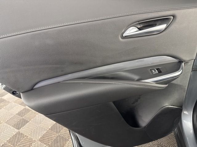 2024 Cadillac XT4 AWD Premium Luxury