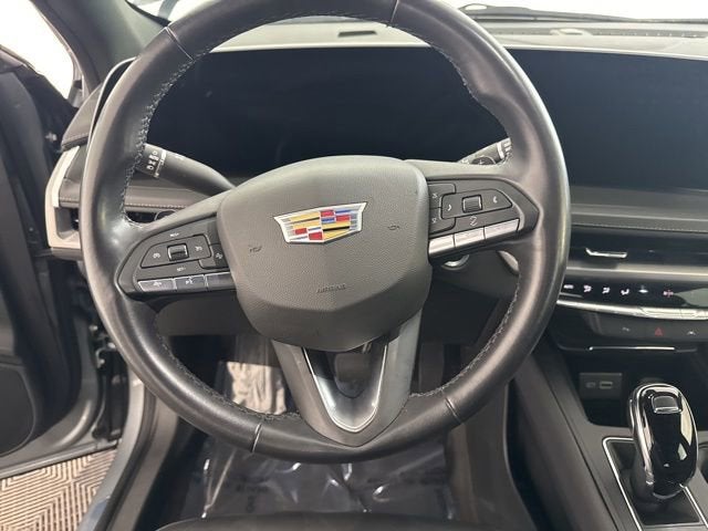 2024 Cadillac XT4 AWD Premium Luxury